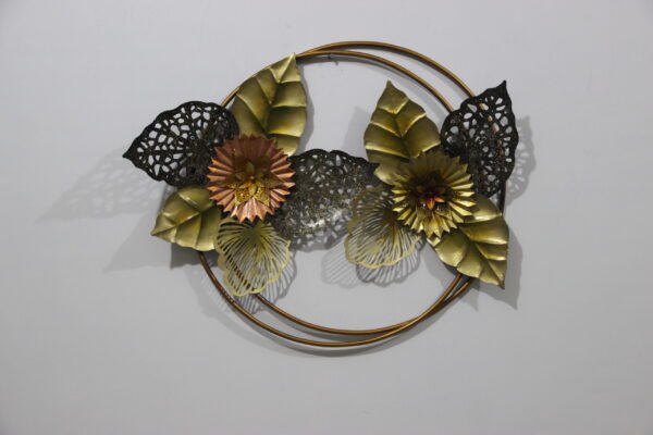 Decorative Metal Leaf Wall Art | Wall Decor to Enhance the Appreance of your Home
